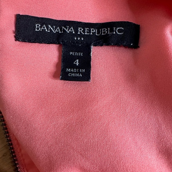 Banana Republic women’s dress size 4P - Picture 4 of 4